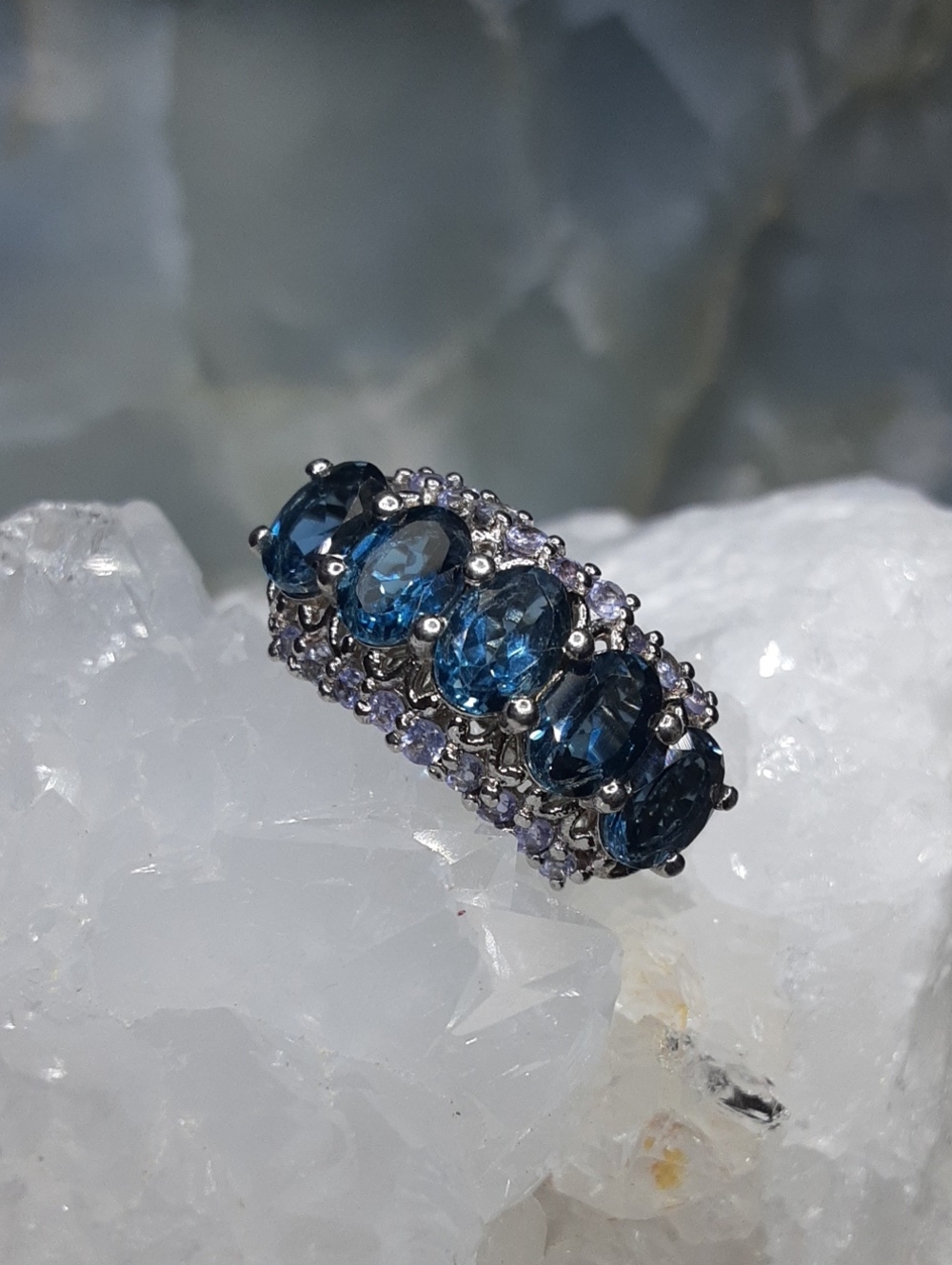 925 Genuine London Blue And Gemstone Ring.